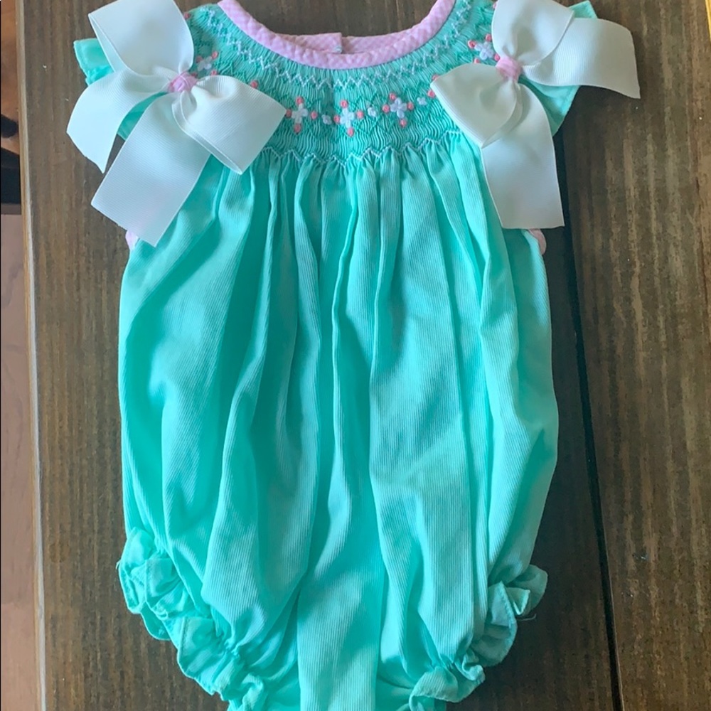 Southern Smocked Company bubble